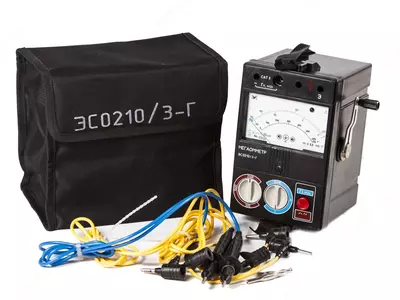 ЭС0210/3 — мегаомметр