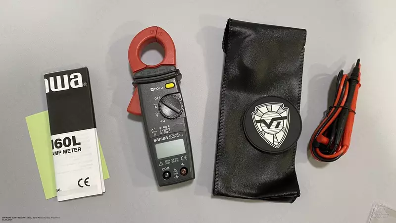 DCM660R — токовые клещи True RMS