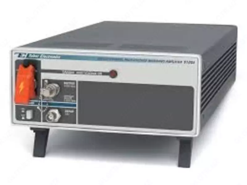 9200A — широкополосный усилитель мощности