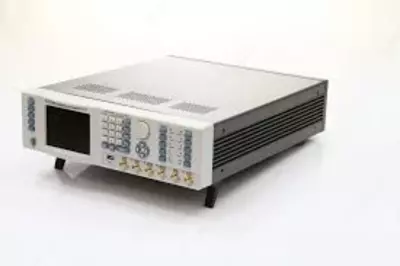 WS8351 — генератор сигналов специальной формы