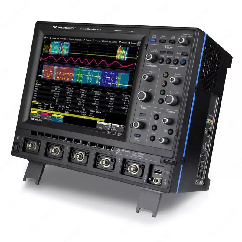 WAVERUNNER 8104R — цифровой осциллограф