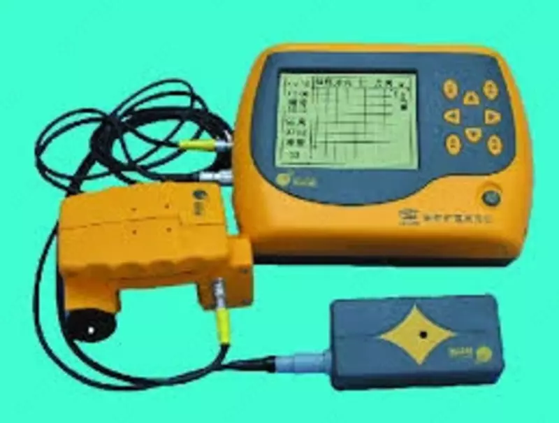 TC110 — локатор арматуры в бетоне