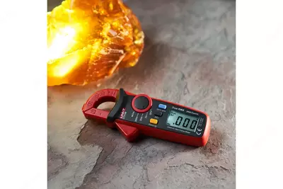 UNI-T UT210B — клещи токоизмерительные True RMS
