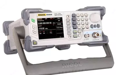 DSG836A — генератор сигналов высокочастотный