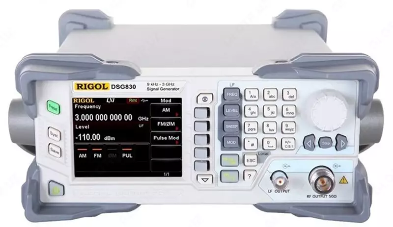 DSG821A — генератор сигналов высокочастотный