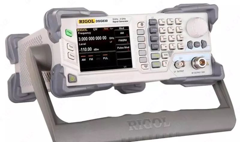 DSG821 — генератор радиосигналов высокочастотный