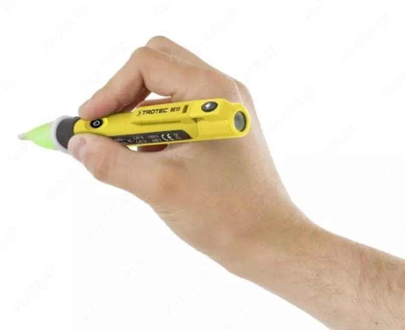 Trotec BE15 — детектор напряжения