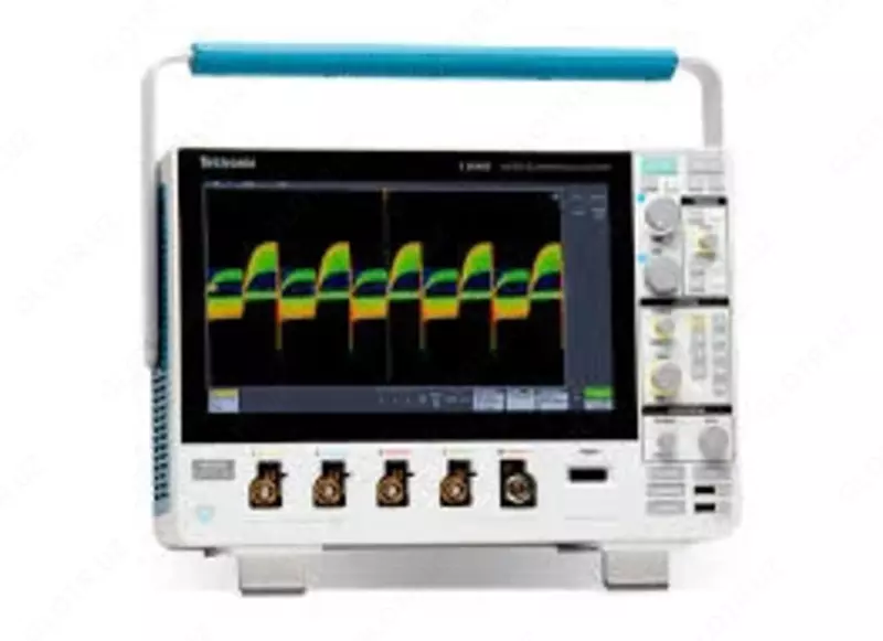 MDO32 3-BW-100 — цифровой осциллограф