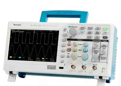TBS1202C — цифровой осциллограф