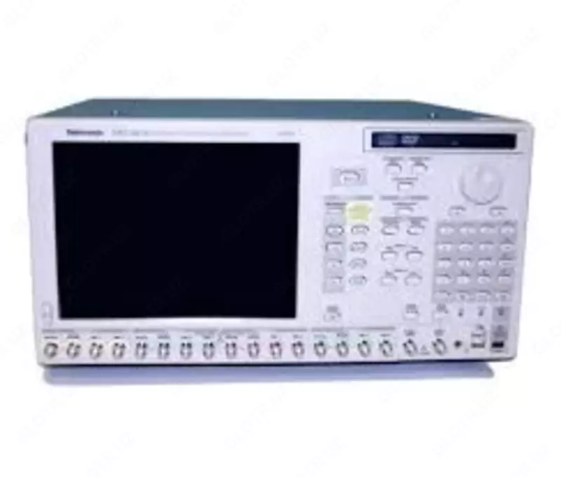 AWG7122B — генератор сигналов произвольной формы