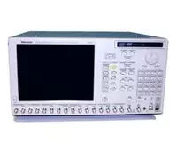 AWG7122B — генератор сигналов произвольной формы