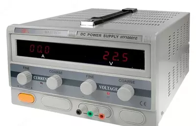 HY10001E — источник питания