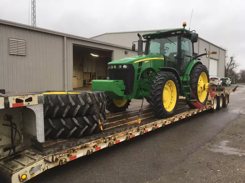 john-deere-8295