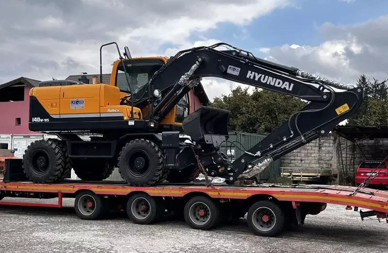 Hyundai 140w-9S