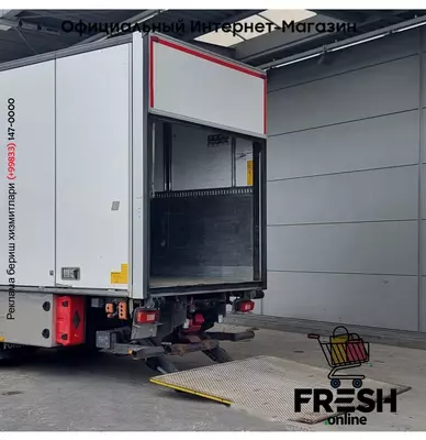 Закрытый грузовик Renault T 380 4X2