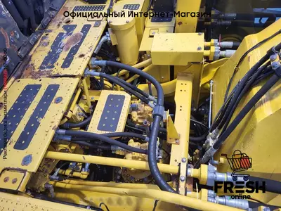 Гусеничные экскаватор Komatsu PC700 LC -11 Track