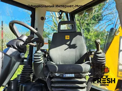 Экскаватор-погрузчик JCB 4CX