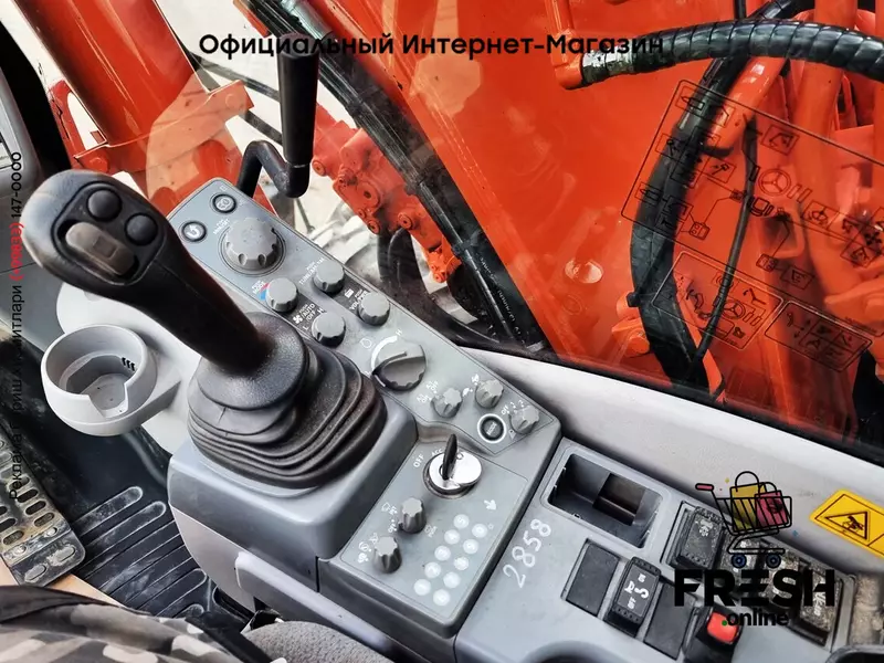 Колесный экскаватор Hitachi ZX140 W-6 4X4