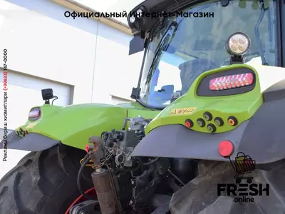 Трактор колесный Claas Axion 810 CMATIC