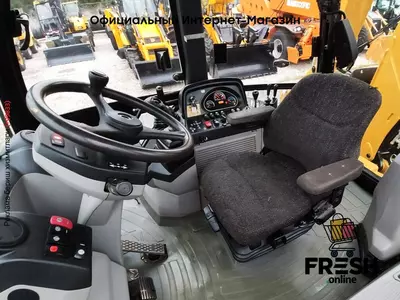 Экскаватор-погрузчик Caterpillar 444E Premier