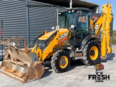 Новый экскаватор-погрузчик JCB 3CX