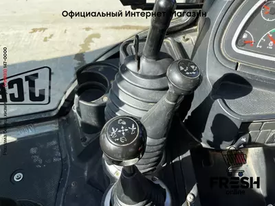 Новый экскаватор-погрузчик JCB 3CX