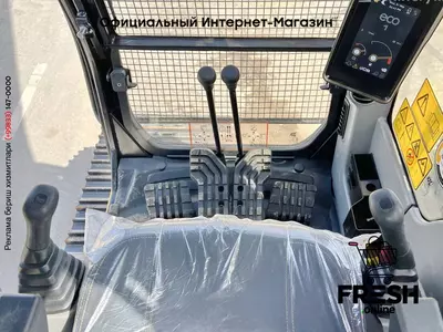 Новый экскаватор с длинной стрелой JCB 245HDLR
