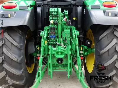 Колесный трактор John Deere 6135 R