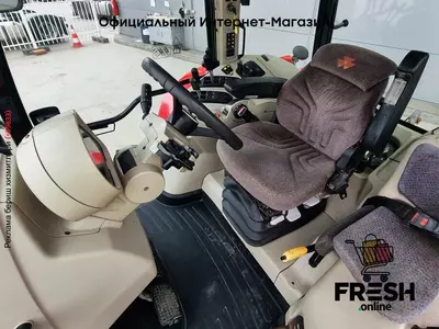 Колесный трактор Massey Ferguson 7718 4X4