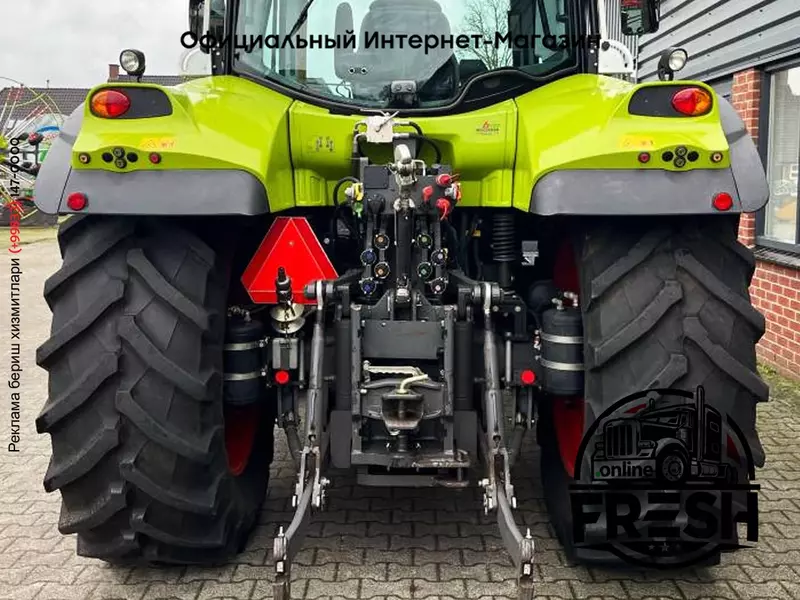 Колесный трактор Claas Arion 620 CIS