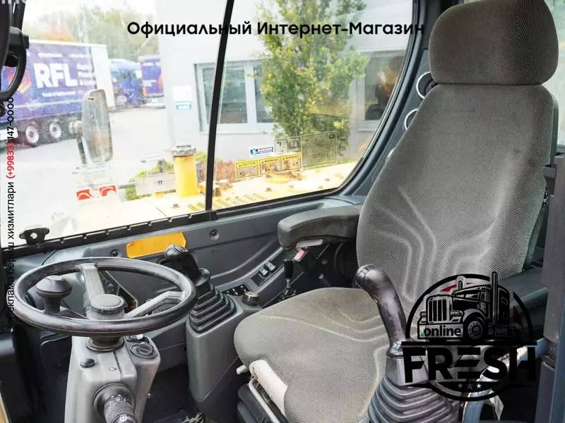 Колесный экскаватор Hyundai Robex 55W-9