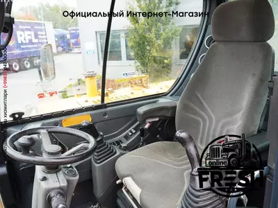 Колесный экскаватор Hyundai Robex 55W-9