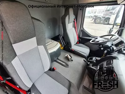 Renault D 240 4X2 Грузовик закрытый