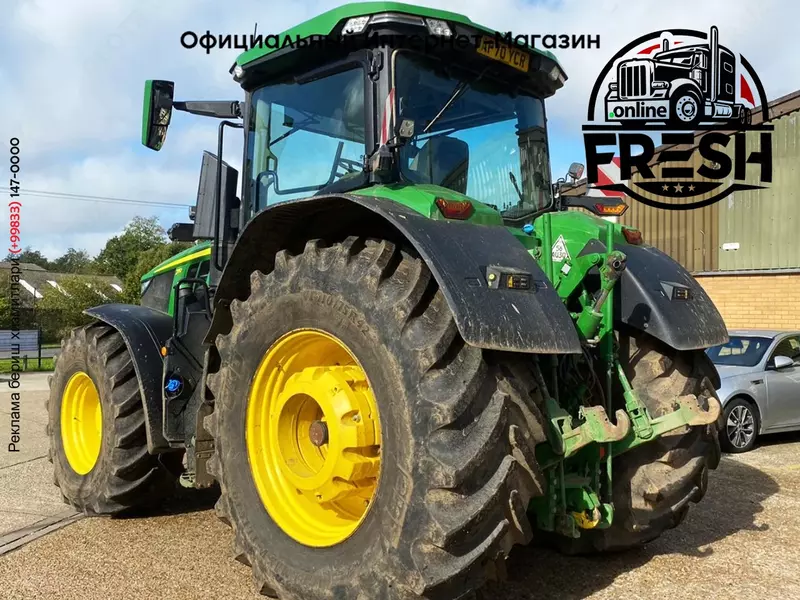 Колесный трактор John Deere 7R310