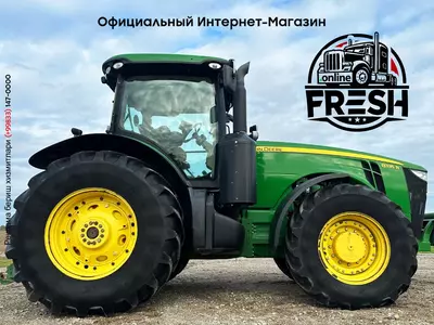 Колесный трактор John Deere 8335R