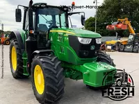 943 898 847 сум Колесный трактор John Deere 6155M