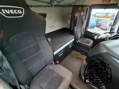 Iveco S-Way 460 4X2 Mega Тягач