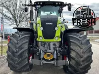 Колесный трактор Claas Axion 930 В рассрочку