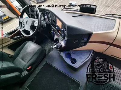 Mercedes Actros 2545 6X2 Шторки грузовик