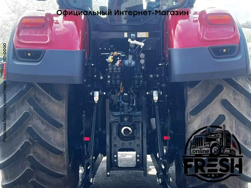 Колесный трактор Case IH OPTUM 300 CVX