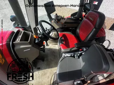 Колесный трактор Case IH OPTUM 300 CVX