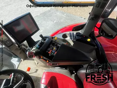 Колесный трактор Case IH OPTUM 300 CVX