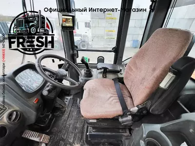 Колёсный погрузчик Hyundai HL760-9AWH