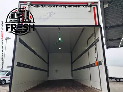 Закрытый грузовик MAN TGX 26.400 6X2