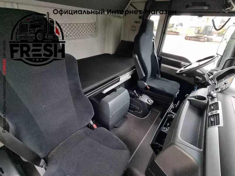 Закрытый грузовик MAN TGX 26.400 6X2