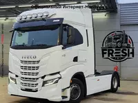 Тягач Iveco S-Way 490 4X2 