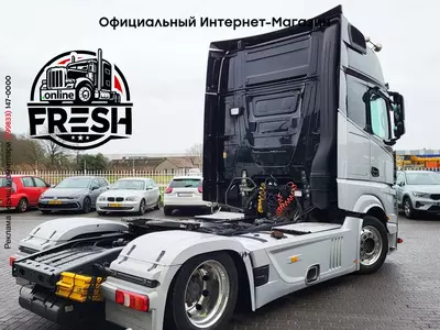 Mega тягач Mercedes Actros 1848 4X2