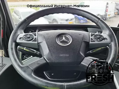 Mega тягач Mercedes Actros 1848 4X2 