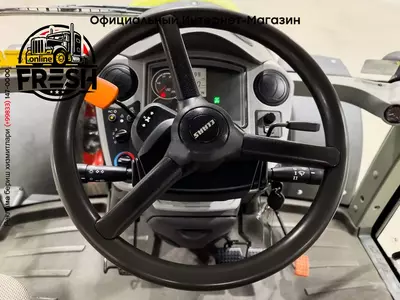 Колесный трактор Claas Arion 640 CIS