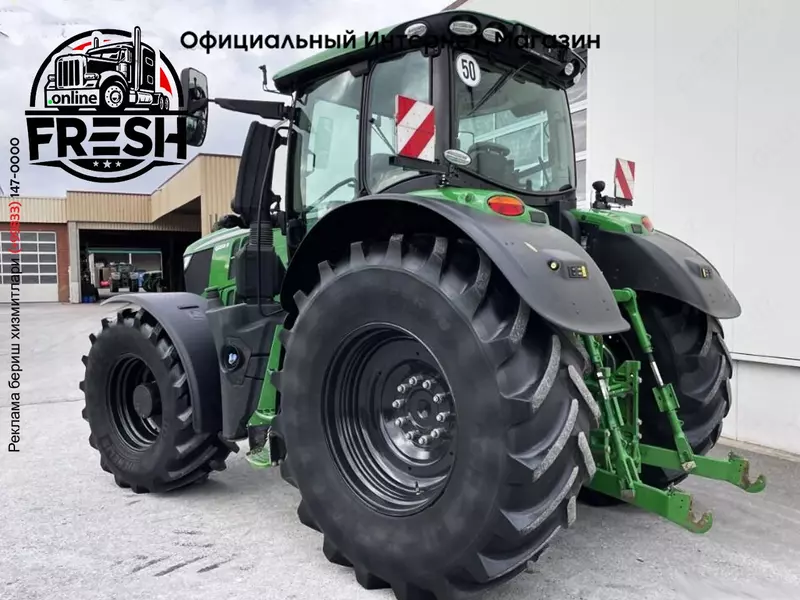 Колесный трактор John Deere 6250R